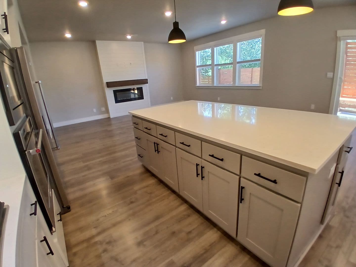 Bend House: 19318 SW Marshmallow Pl.