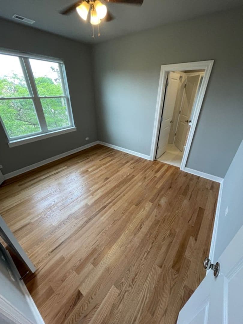 Chicago Apartment: 6204 S. Kimbark