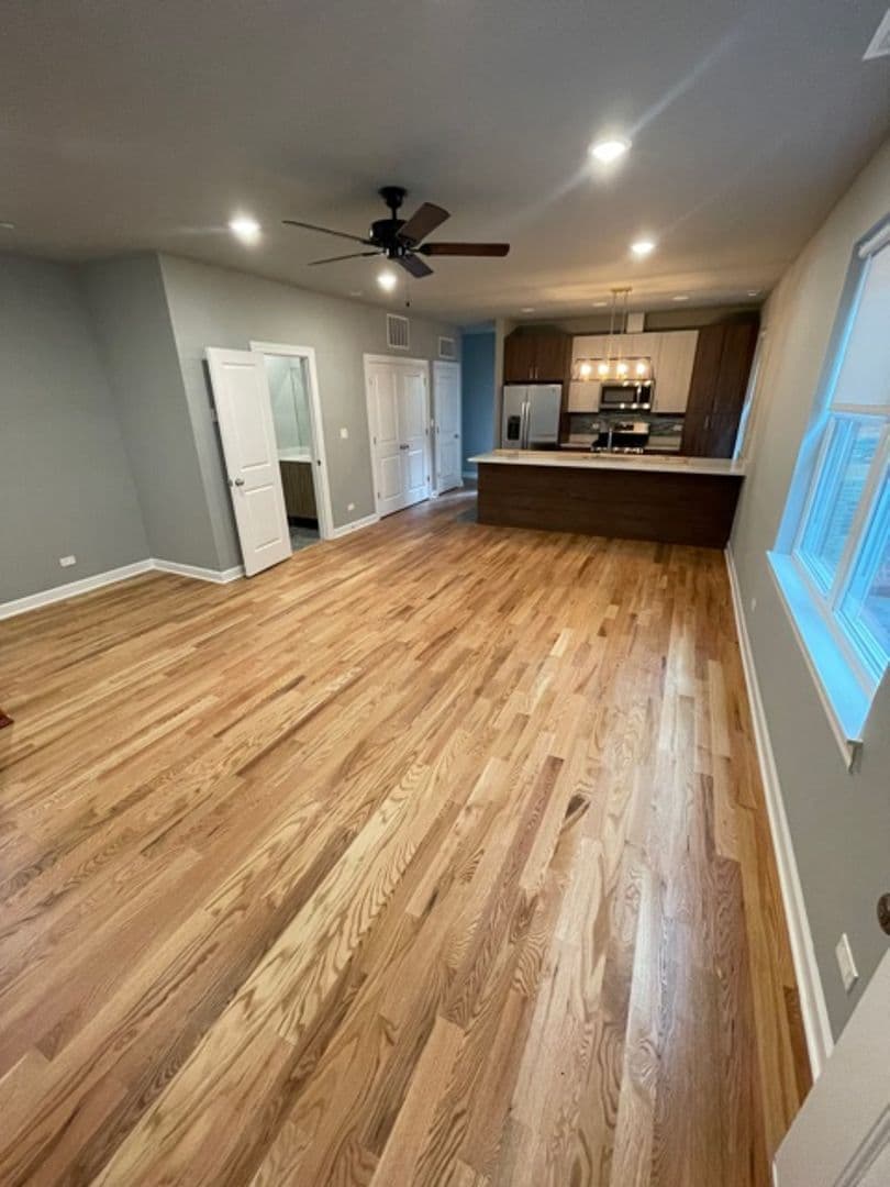 Chicago Apartment: 6204 S. Kimbark