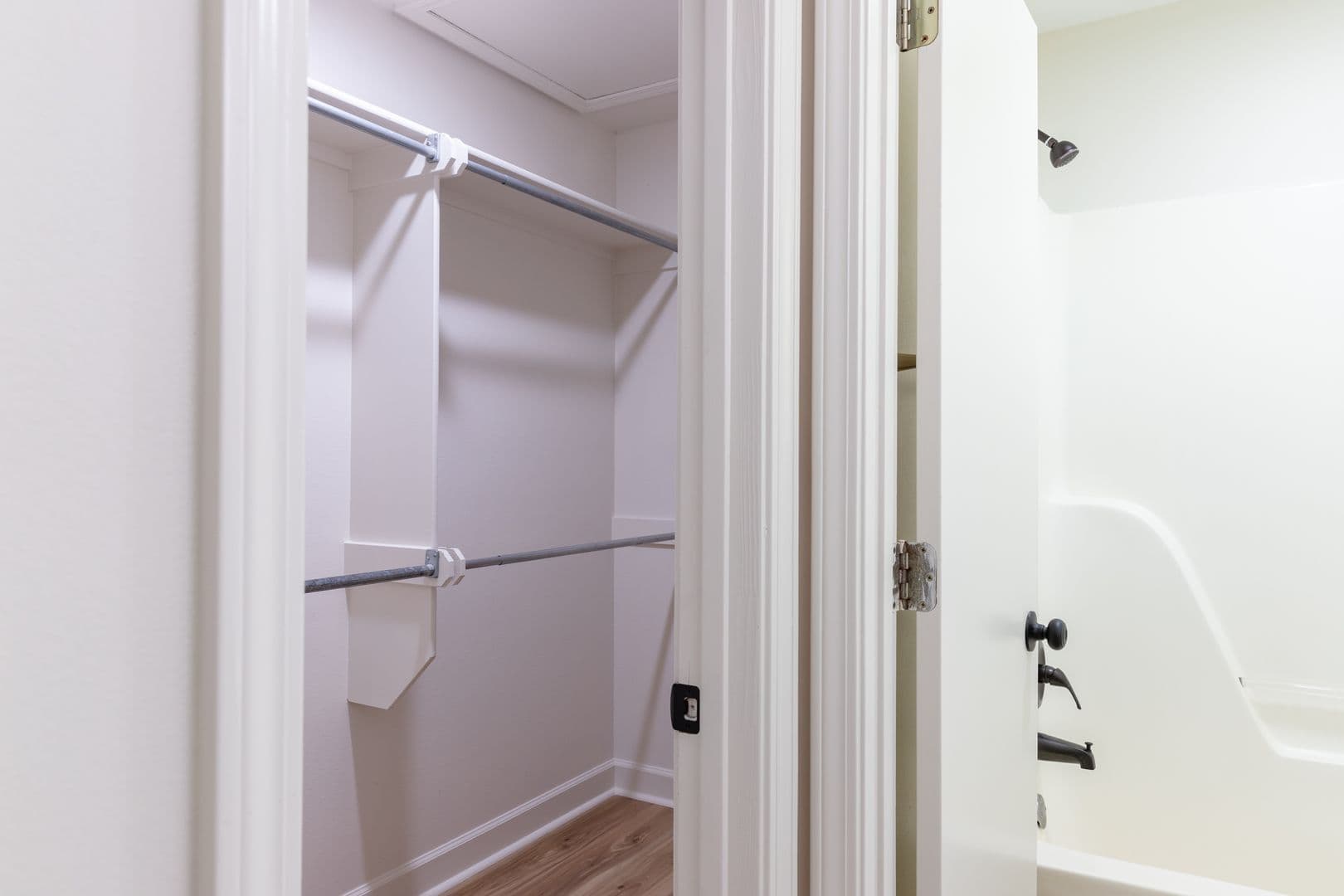 Little Rock Apartment: LRPV, LLC