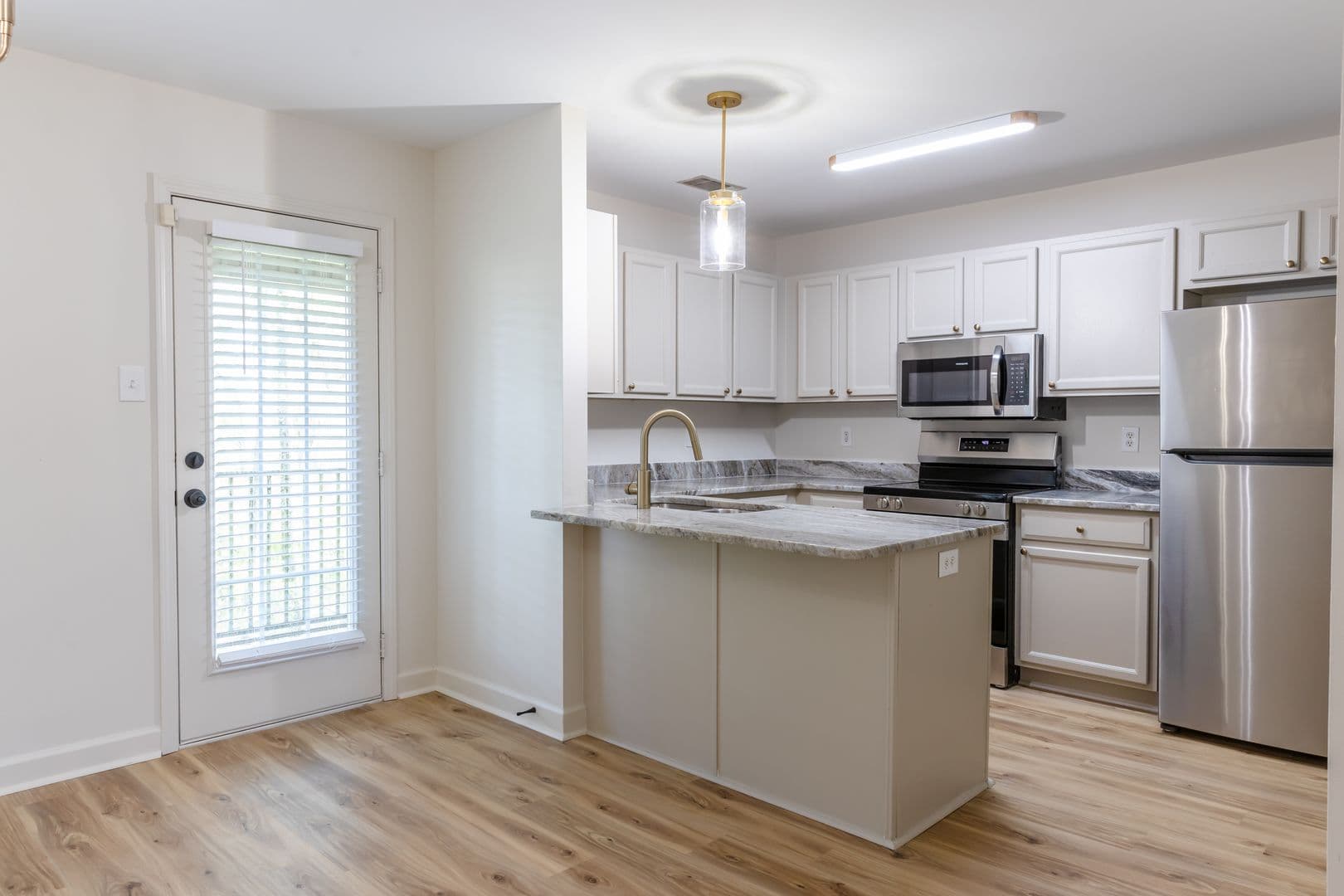Little Rock Apartment: LRPV, LLC