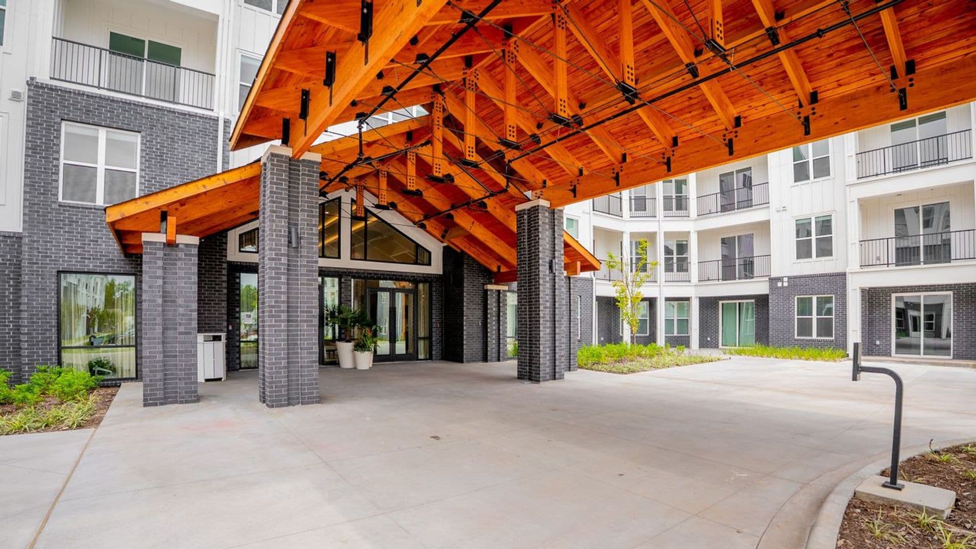 North Little Rock Apartment: 1120 Rockwater Blvd