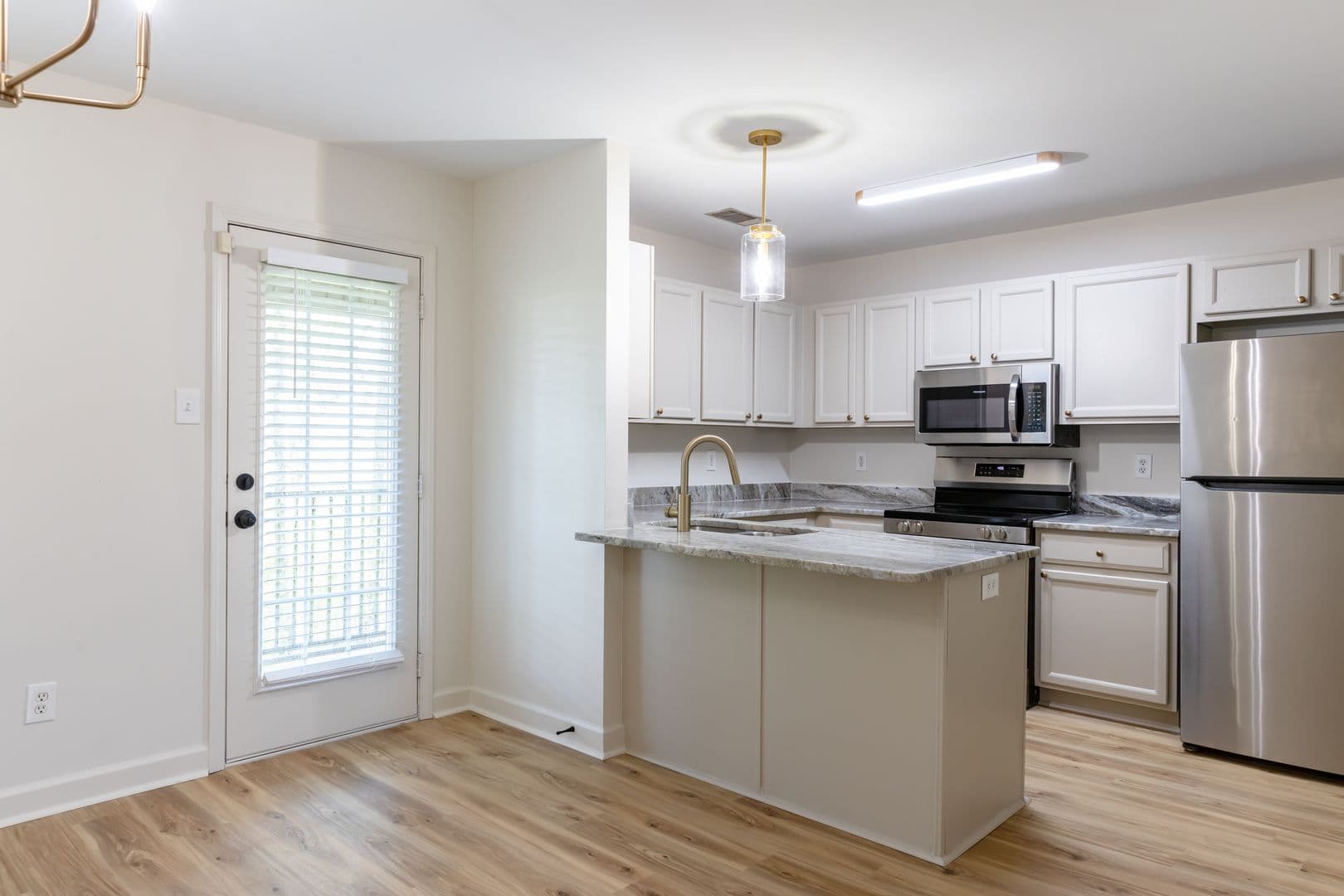 Little Rock Apartment: LRPV, LLC