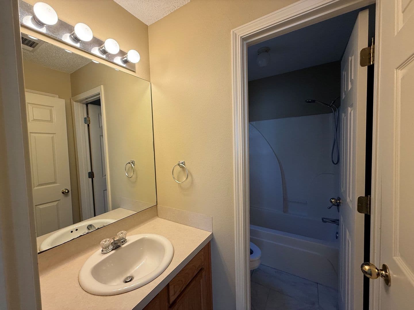Little Rock Apartment: LRPV, LLC