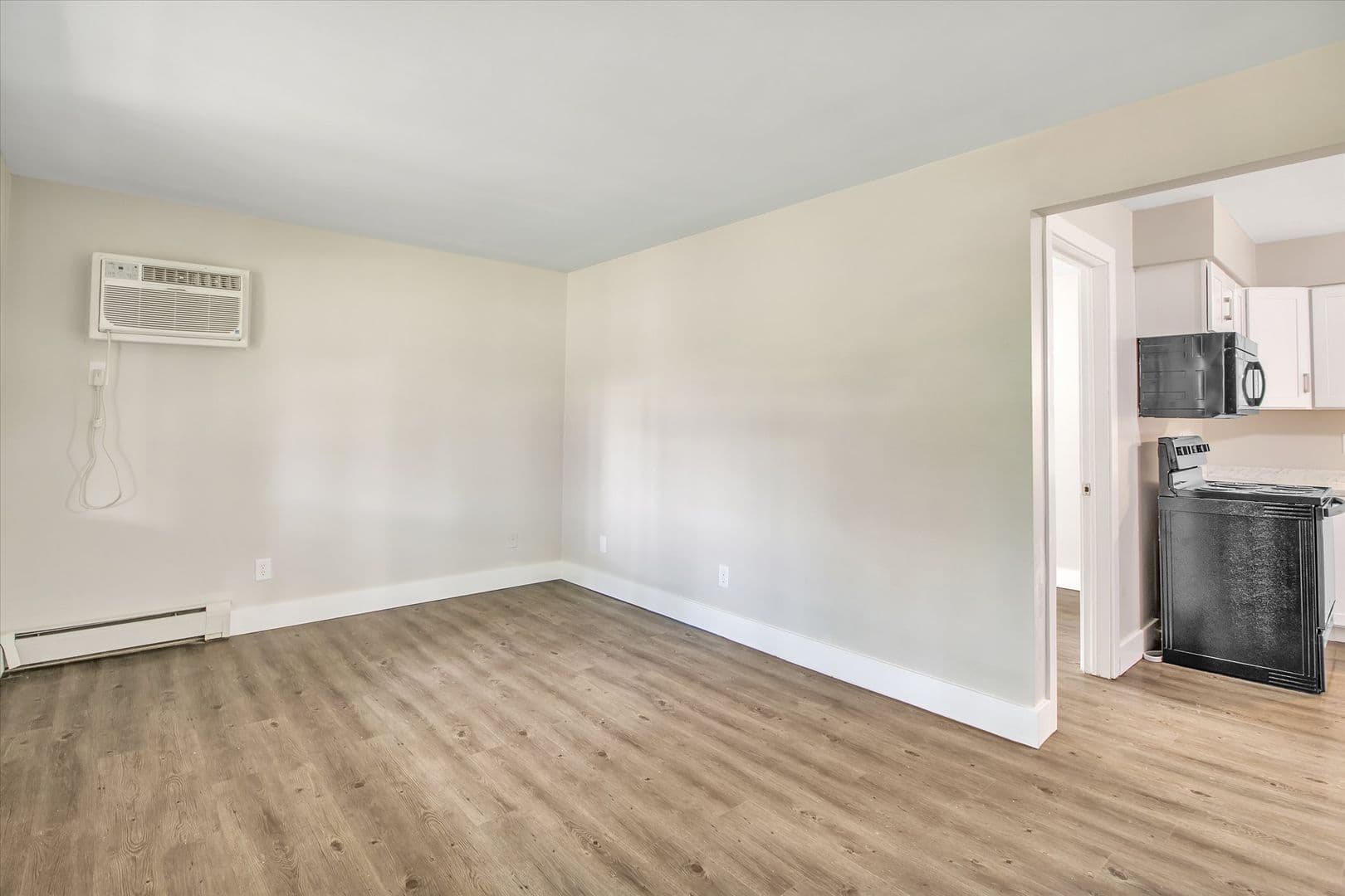 Galesburg Apartment: 8150 E. Michigan Avenue
