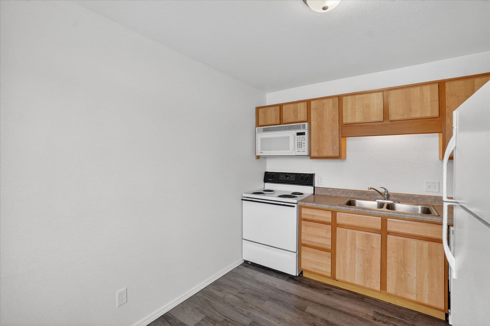Shepherd Apartment: 127 S Union Street