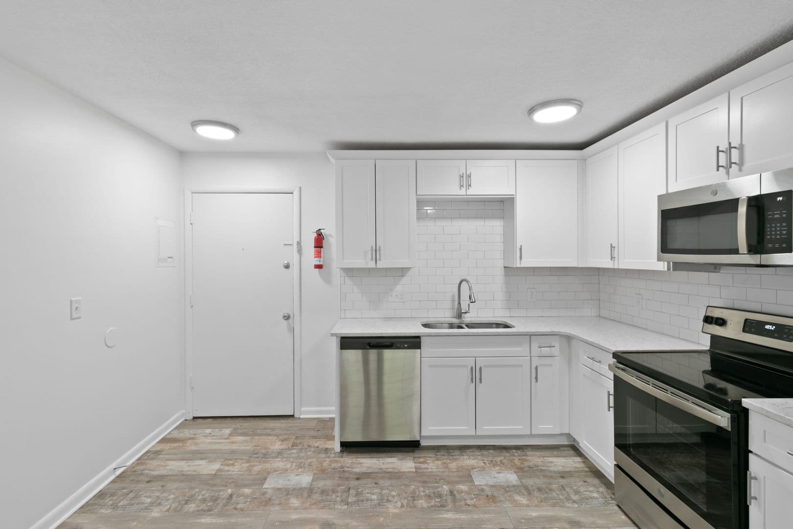 Kalamazoo Apartment: 105 N Kendall Ave