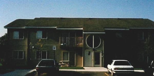 Litchfield Apartment: 204 Southfield St.