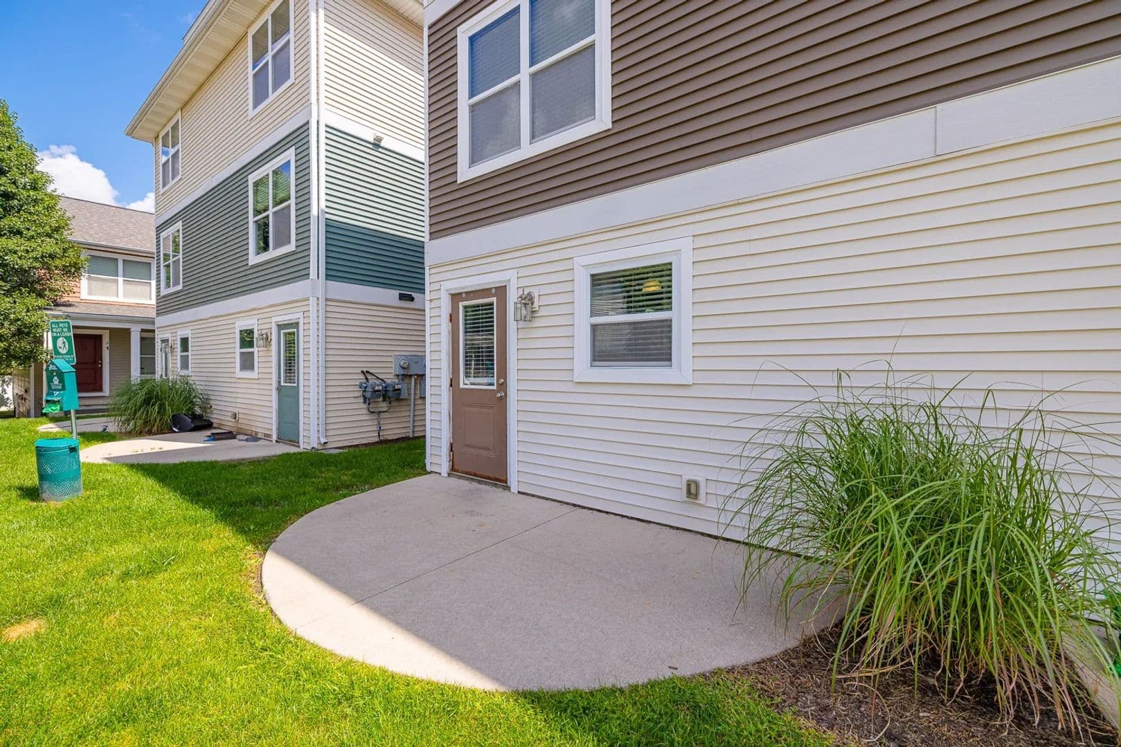 East Lansing Apartment: 3945 Hunsaker Drive