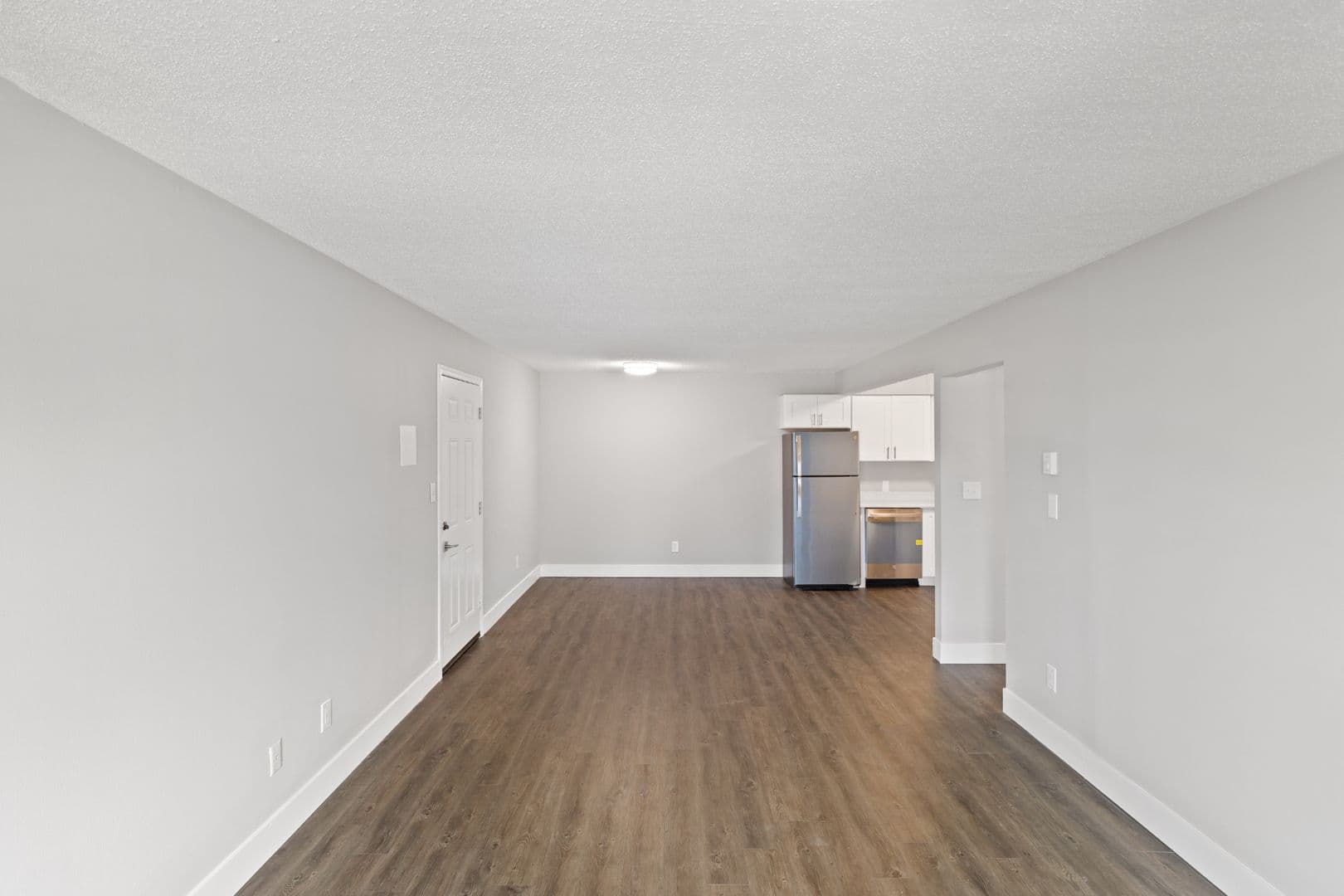 Washington Township Apartment: 8365 S. Stony Dr.