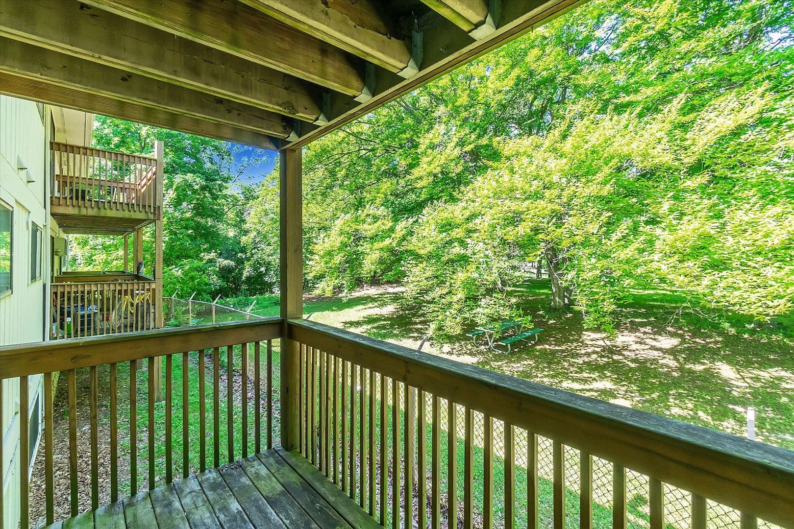 East Lansing Apartment: 1224 East Saginaw
