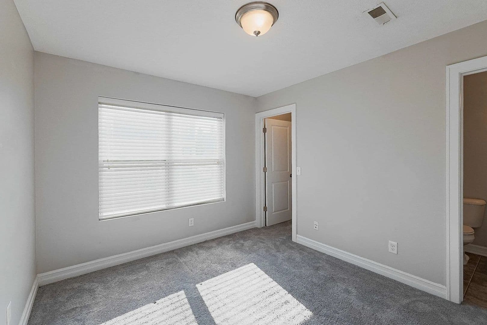 East Lansing Apartment: 3945 Hunsaker Drive