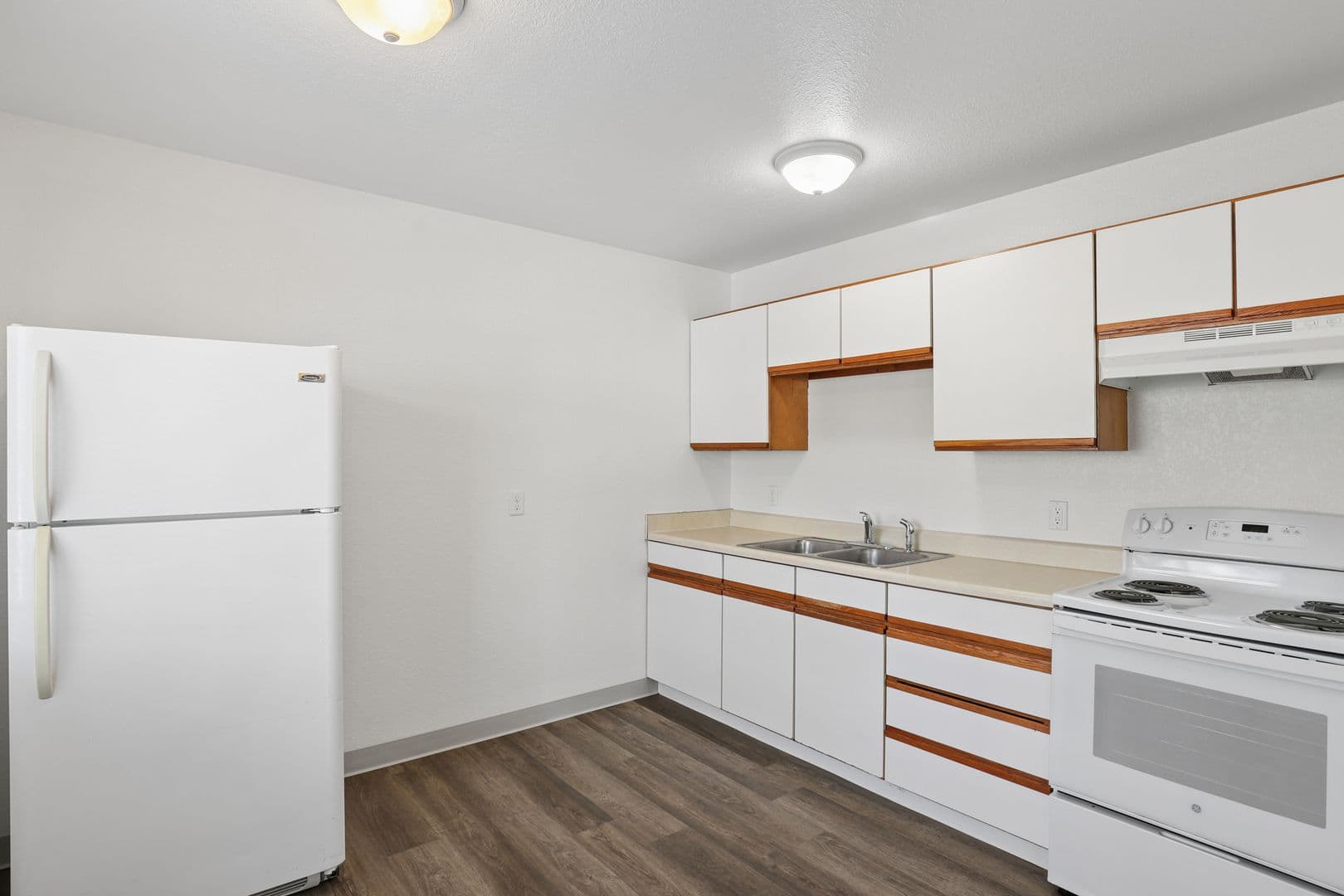 Clare Apartment: 235 Dwyer Avenue