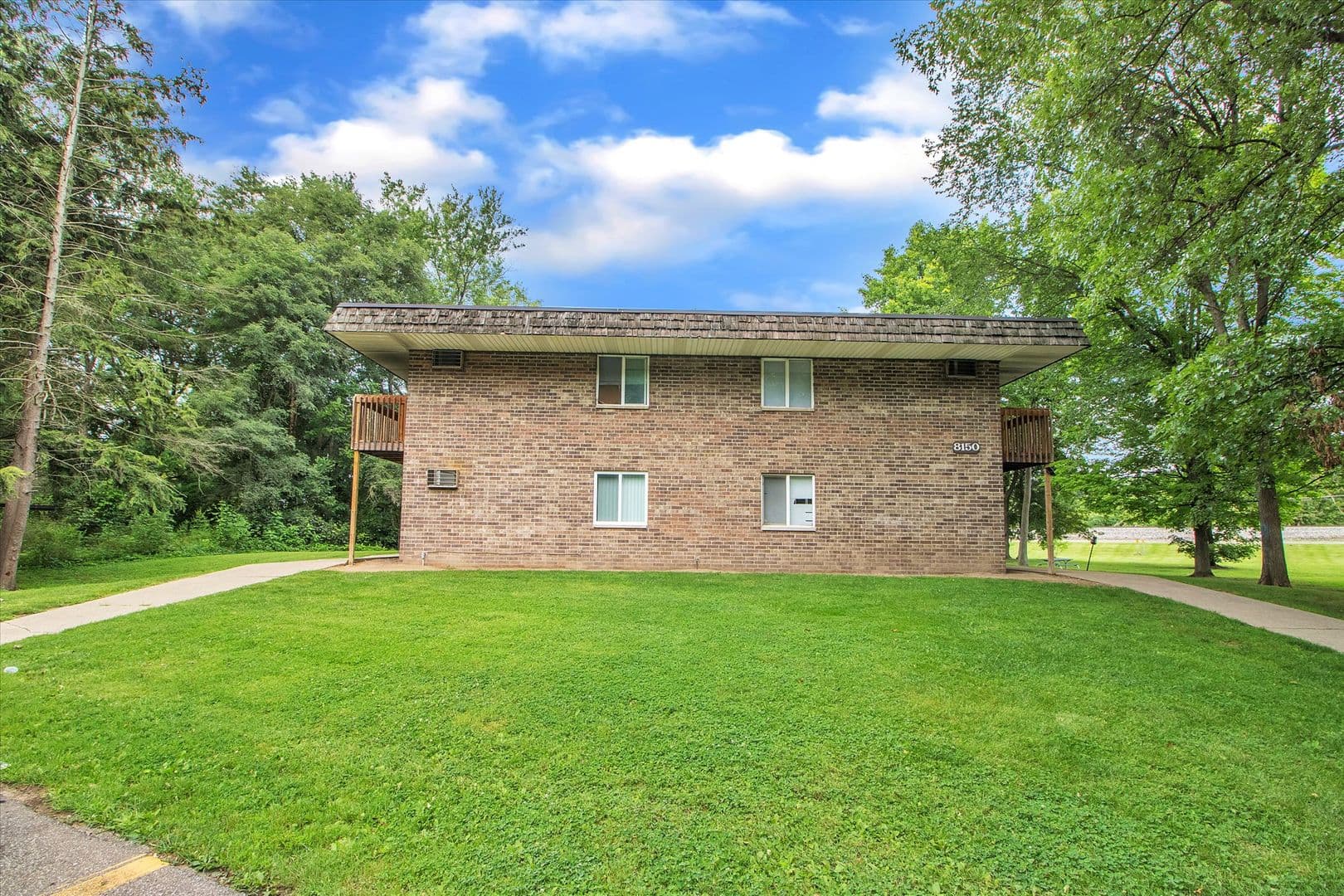 Galesburg Apartment: 8150 E. Michigan Avenue