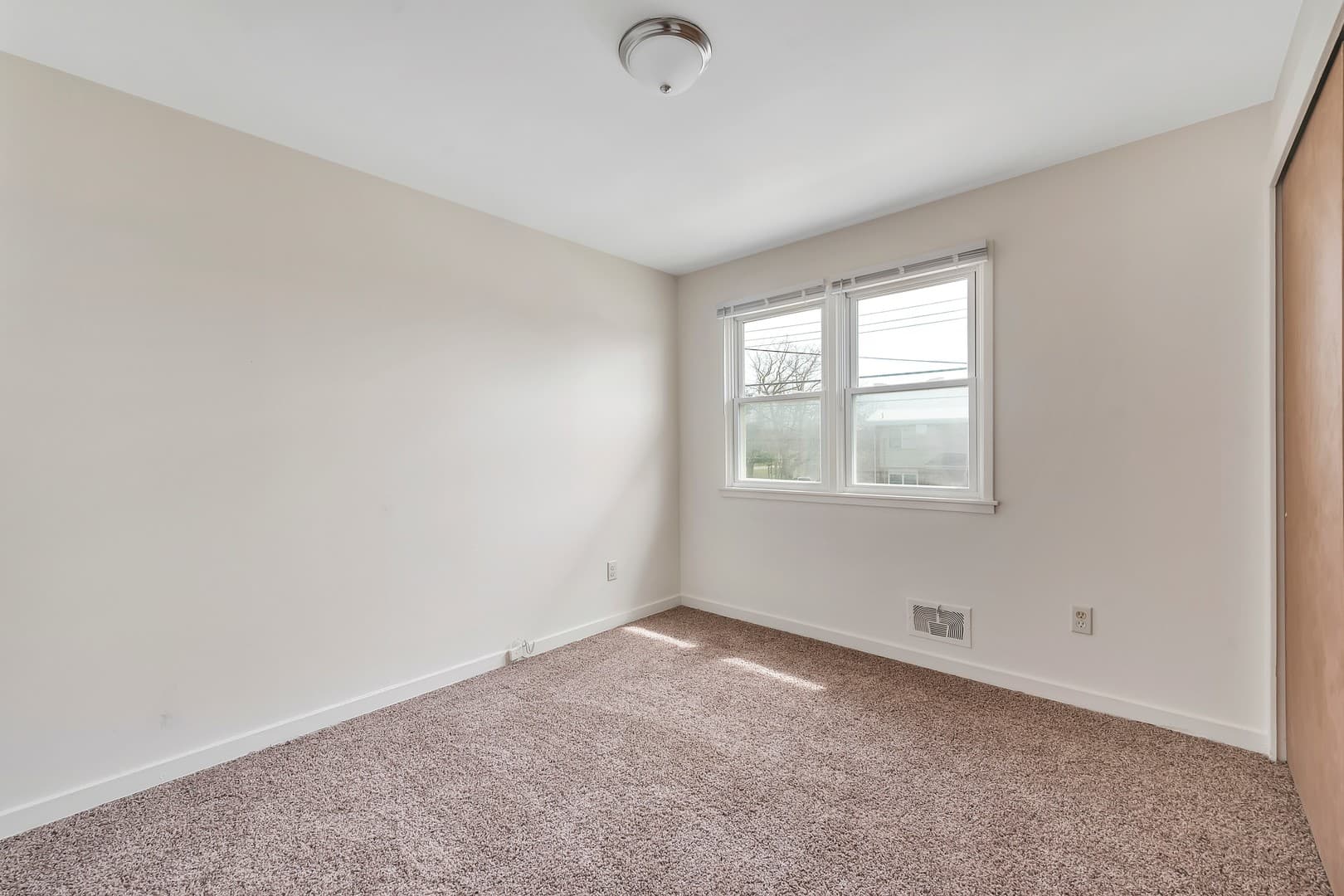 Springfield Apartment: 1 -16 Locust Road