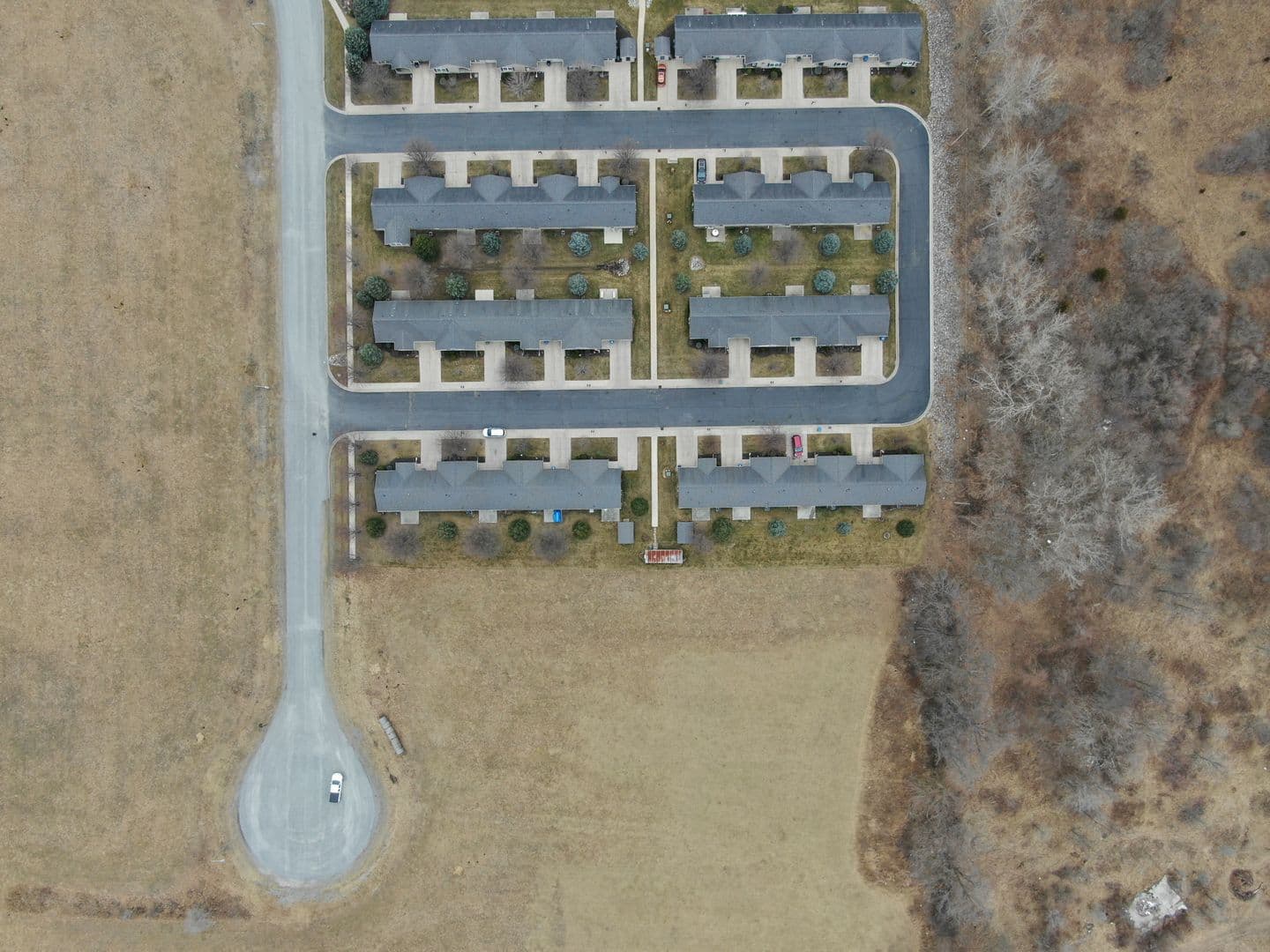 Coldwater Apartment: 4 Burns Park Drive