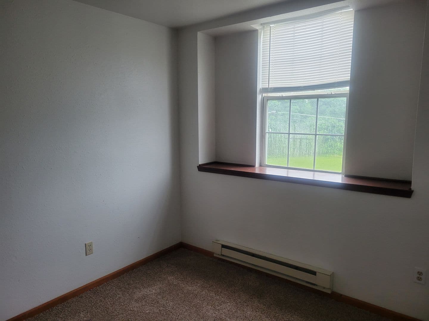 Olivet Apartment: 350 Church Street