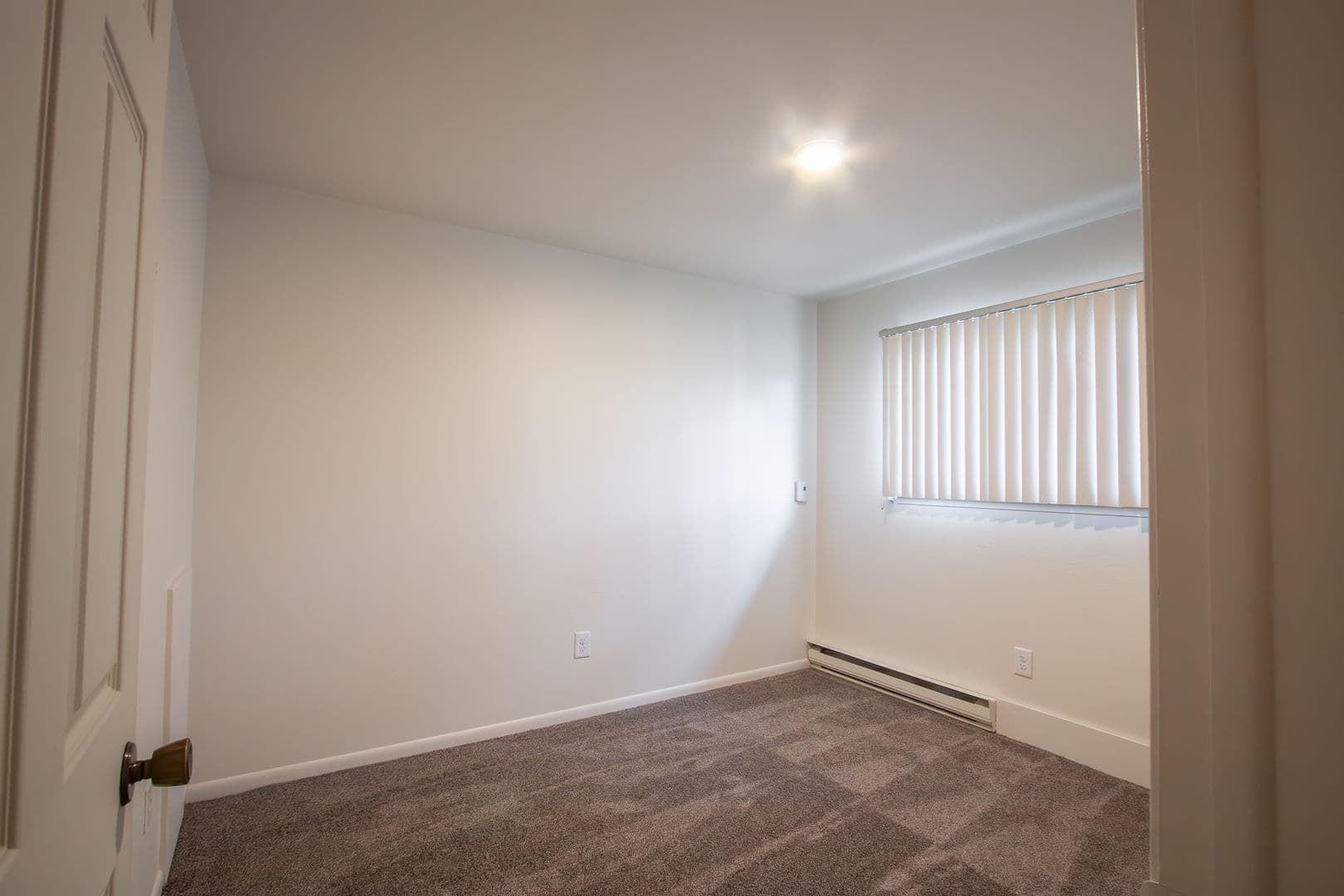 East Lansing Apartment: 2345 N. Harrison Road