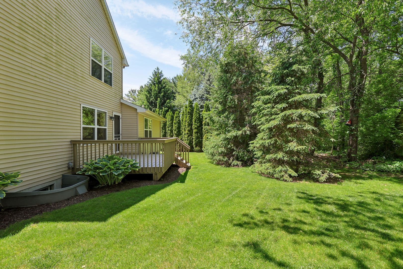 DeWitt Apartment: 270 Brunswick Drive