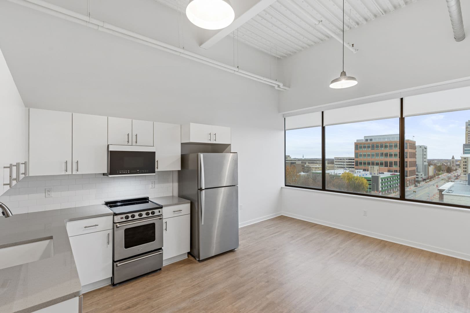 Lansing Apartment: 501 S  Capitol Avenue