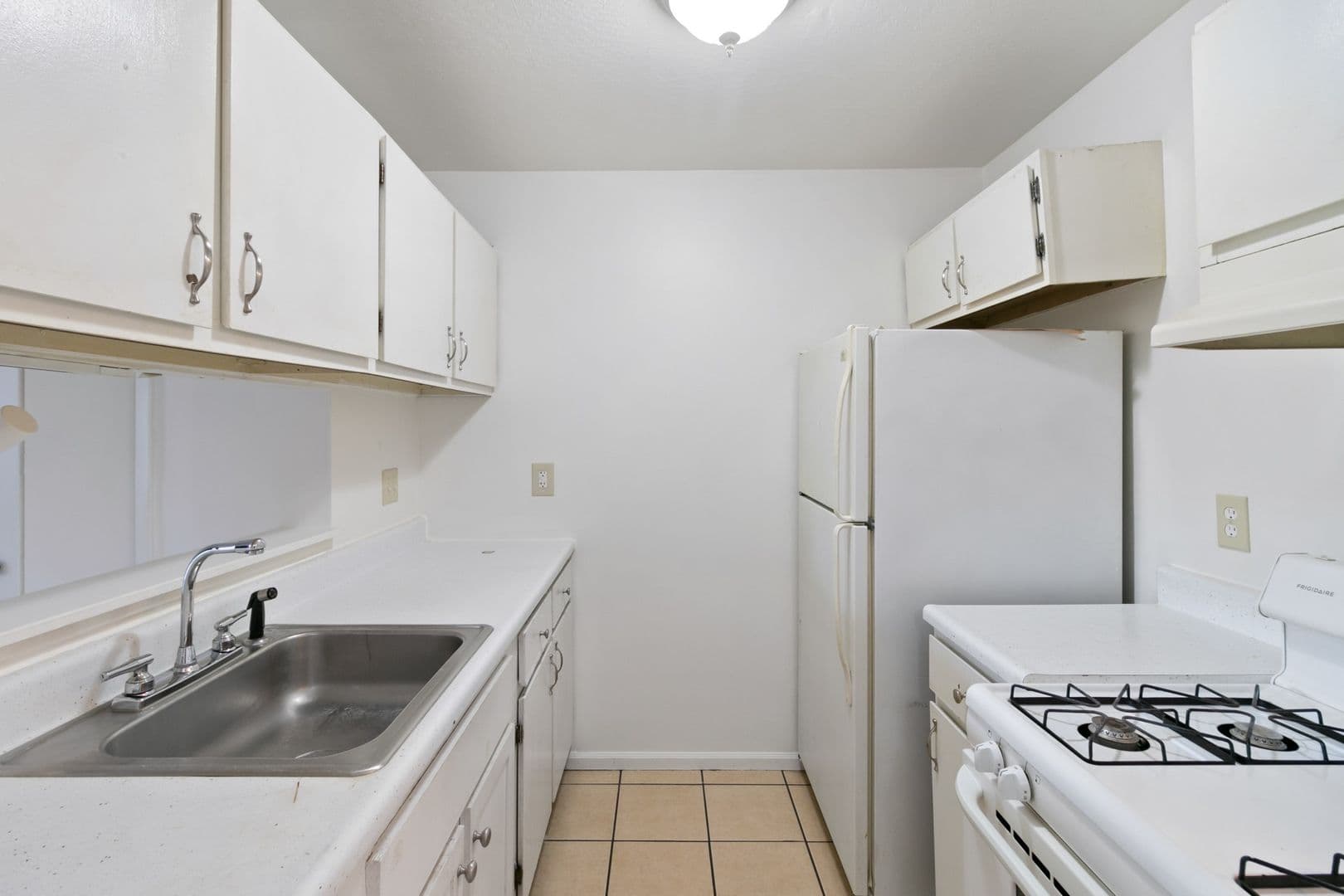 Saginaw Apartment: 1617 North Mason Street