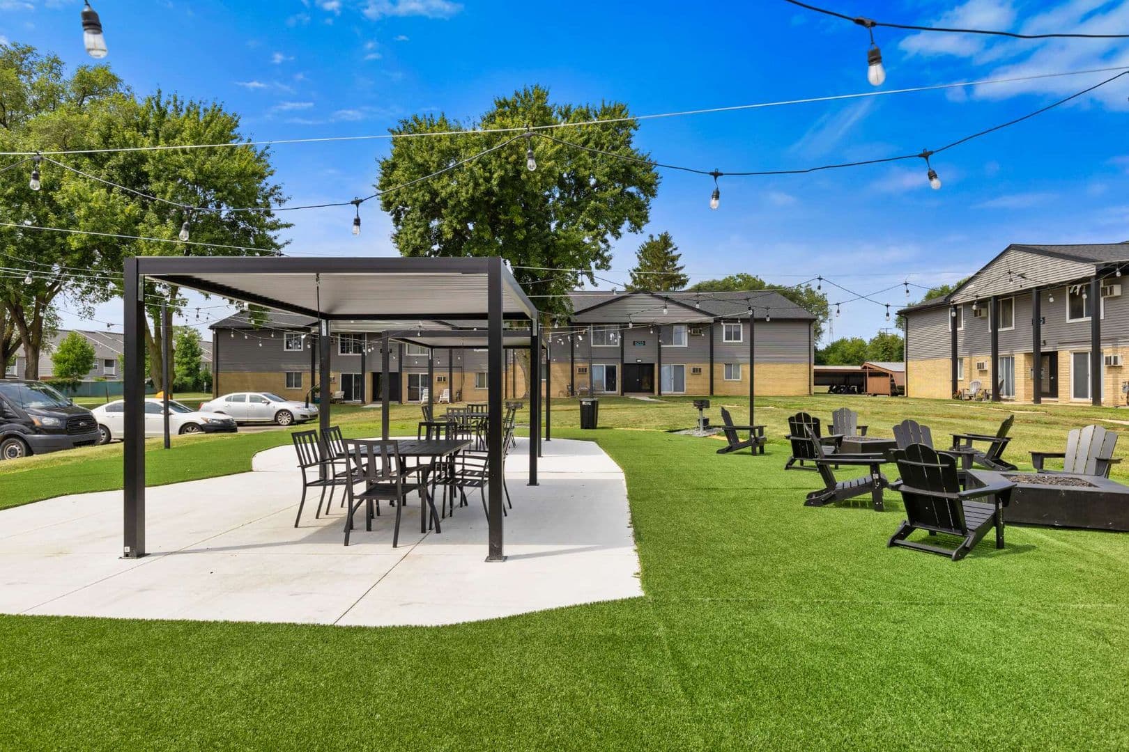 Washington Township Apartment: 8365 S. Stony Dr.