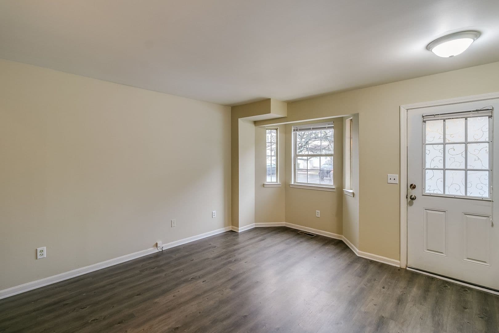 Waterford Apartment: 5689 Cooley Village Road