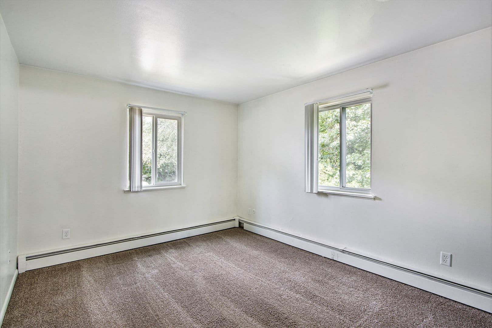 Kalamazoo Apartment: 3301 W. Michigan Ave