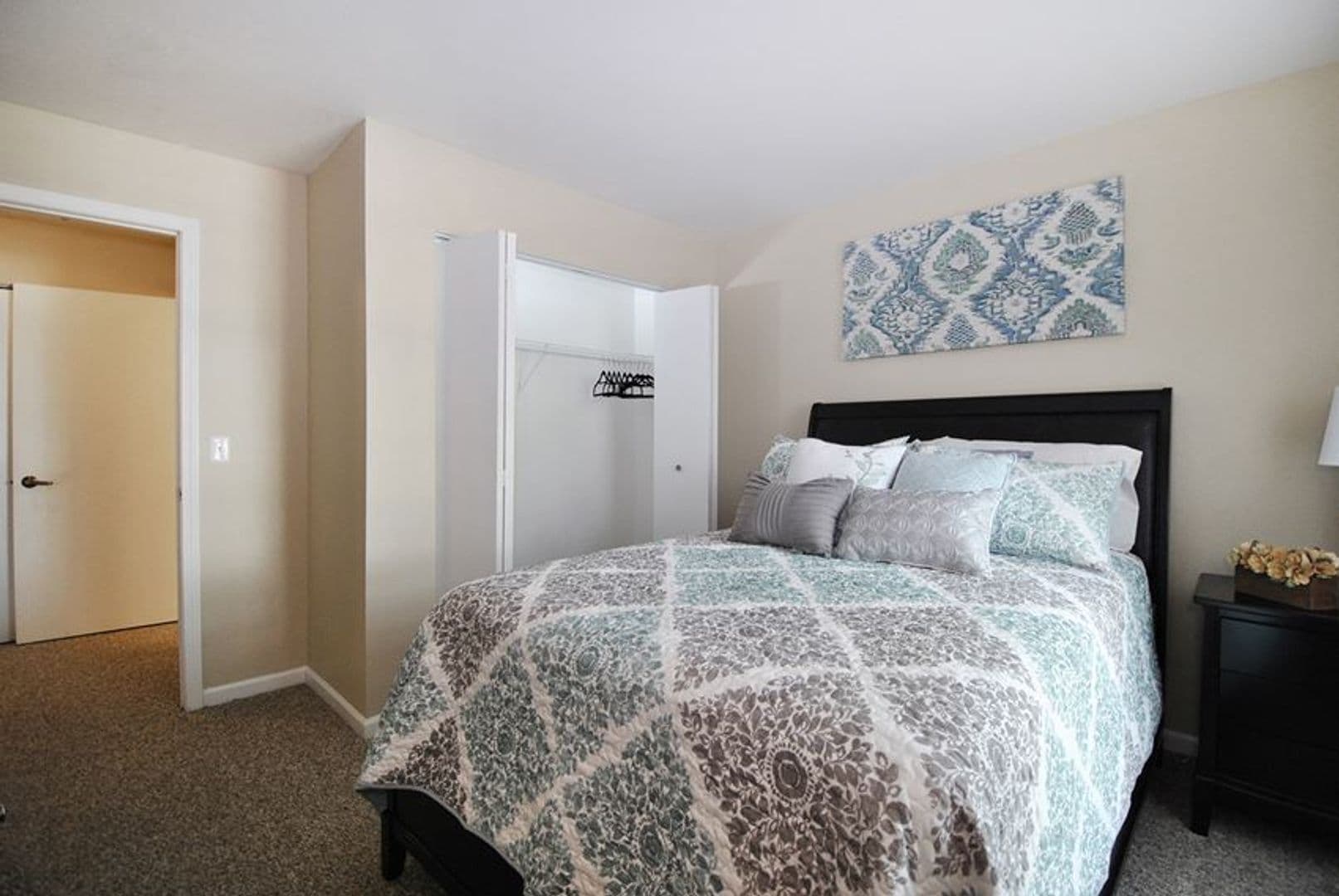 Ypsilanti Apartment: 2224 Golfside Road
