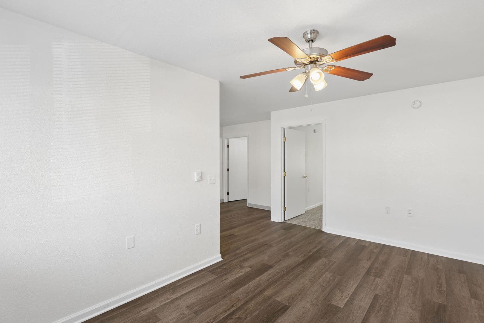 Clare Apartment: 235 Dwyer Avenue