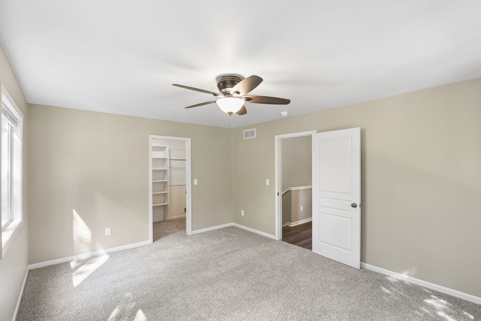DeWitt Apartment: 270 Brunswick Drive