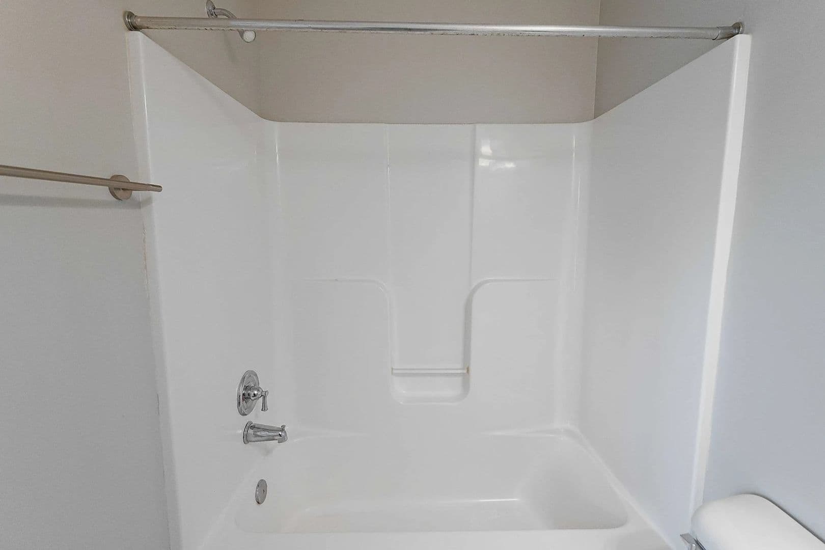 East Lansing Apartment: 3945 Hunsaker Drive