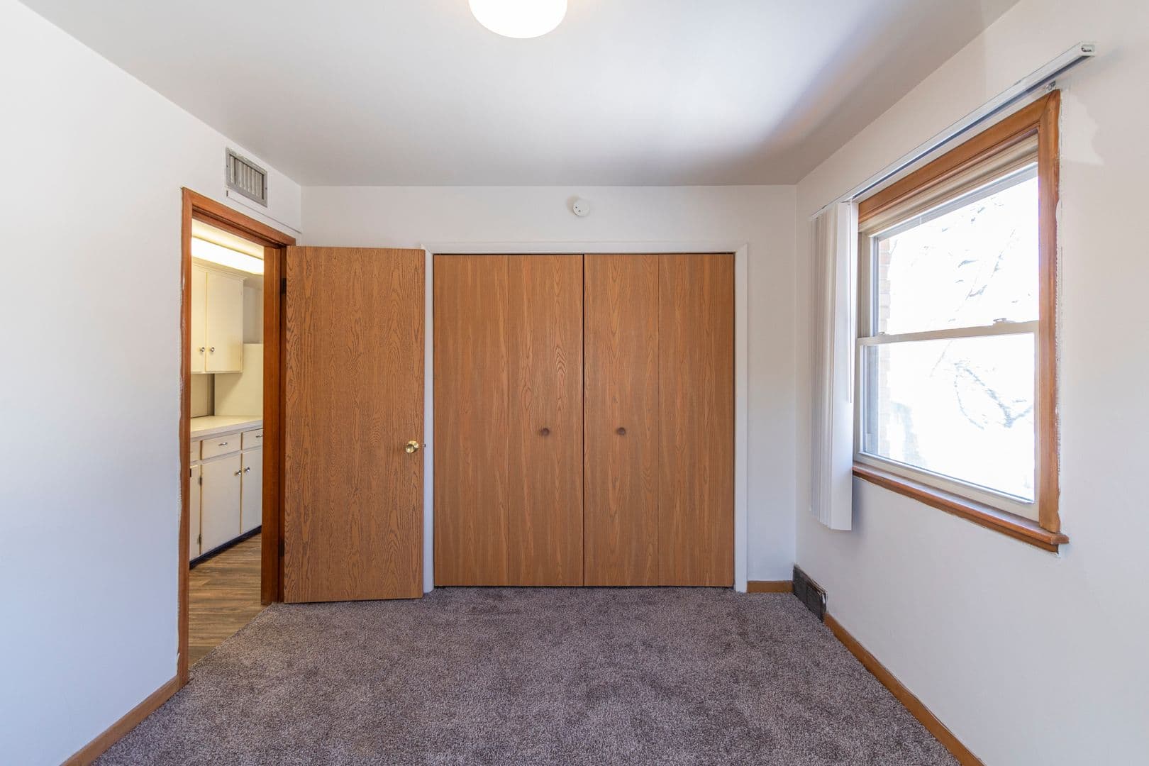 East Lansing Apartment: 144, 212, 224 Highland Avenue