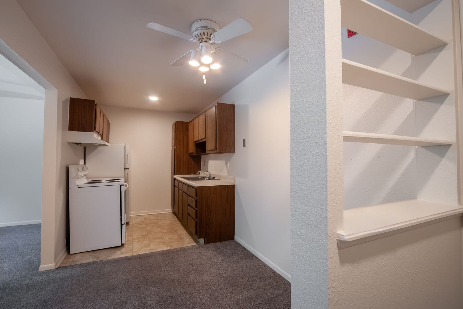East Lansing Apartment: 2345 N. Harrison Road
