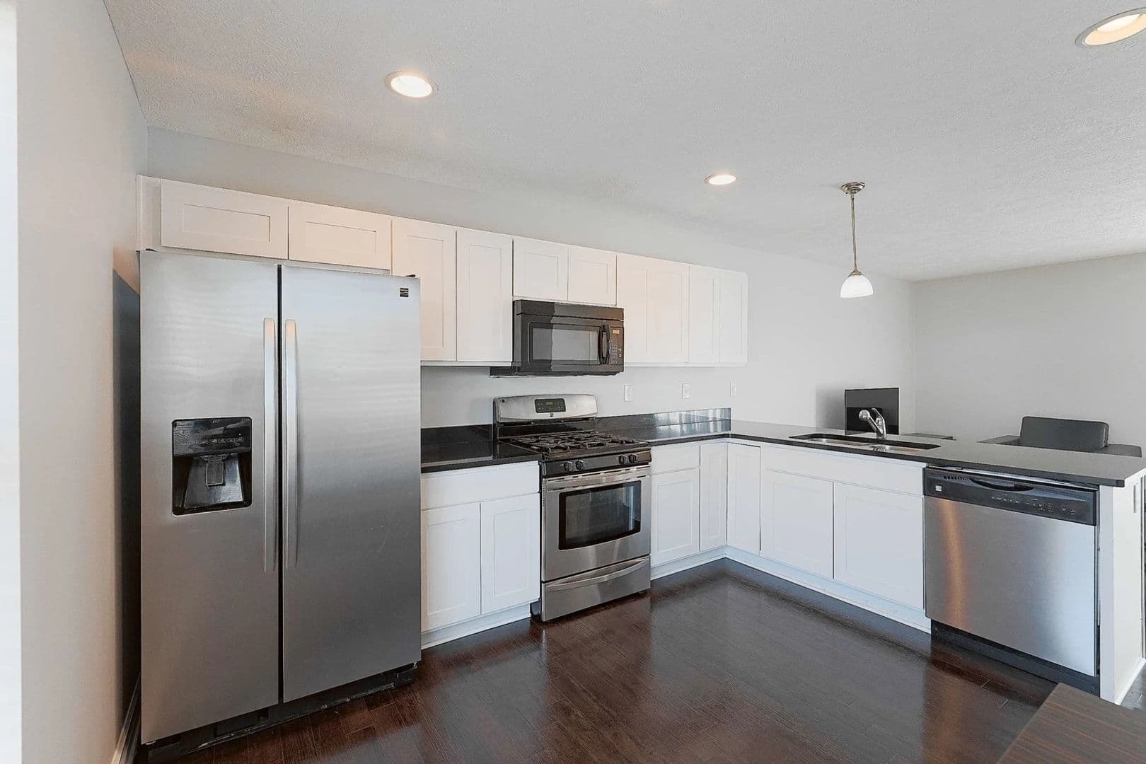 East Lansing Apartment: 3945 Hunsaker Drive