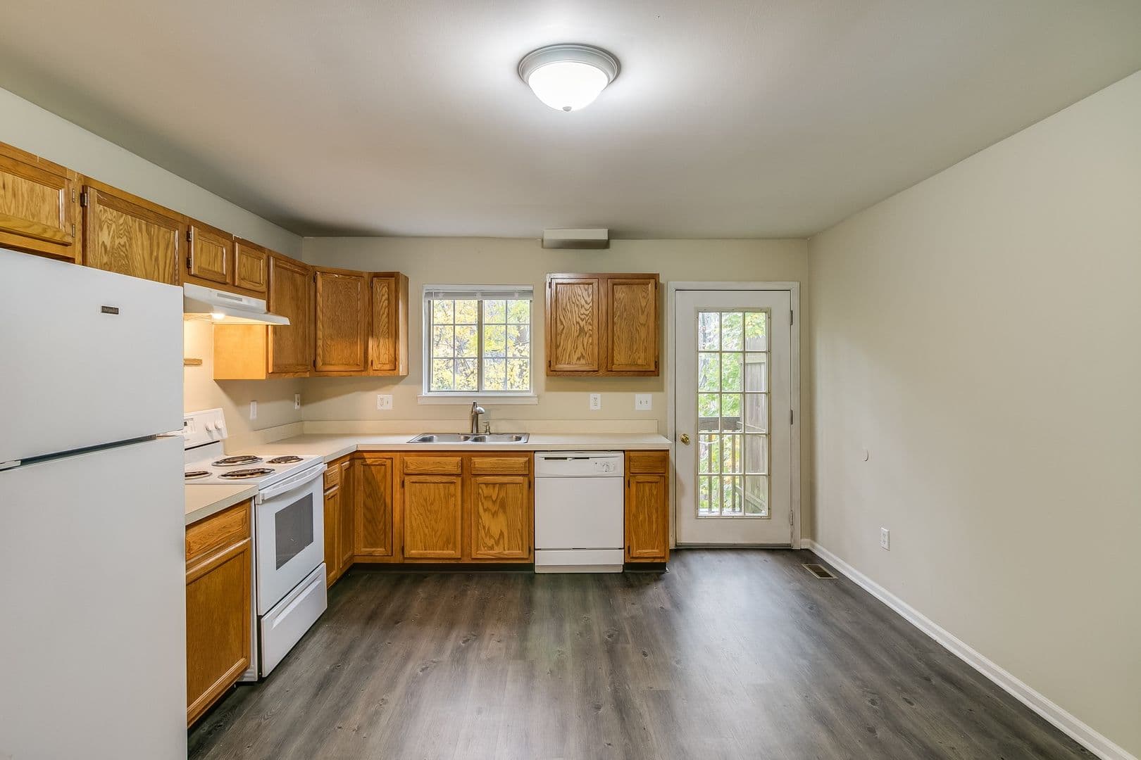 Waterford Apartment: 5689 Cooley Village Road
