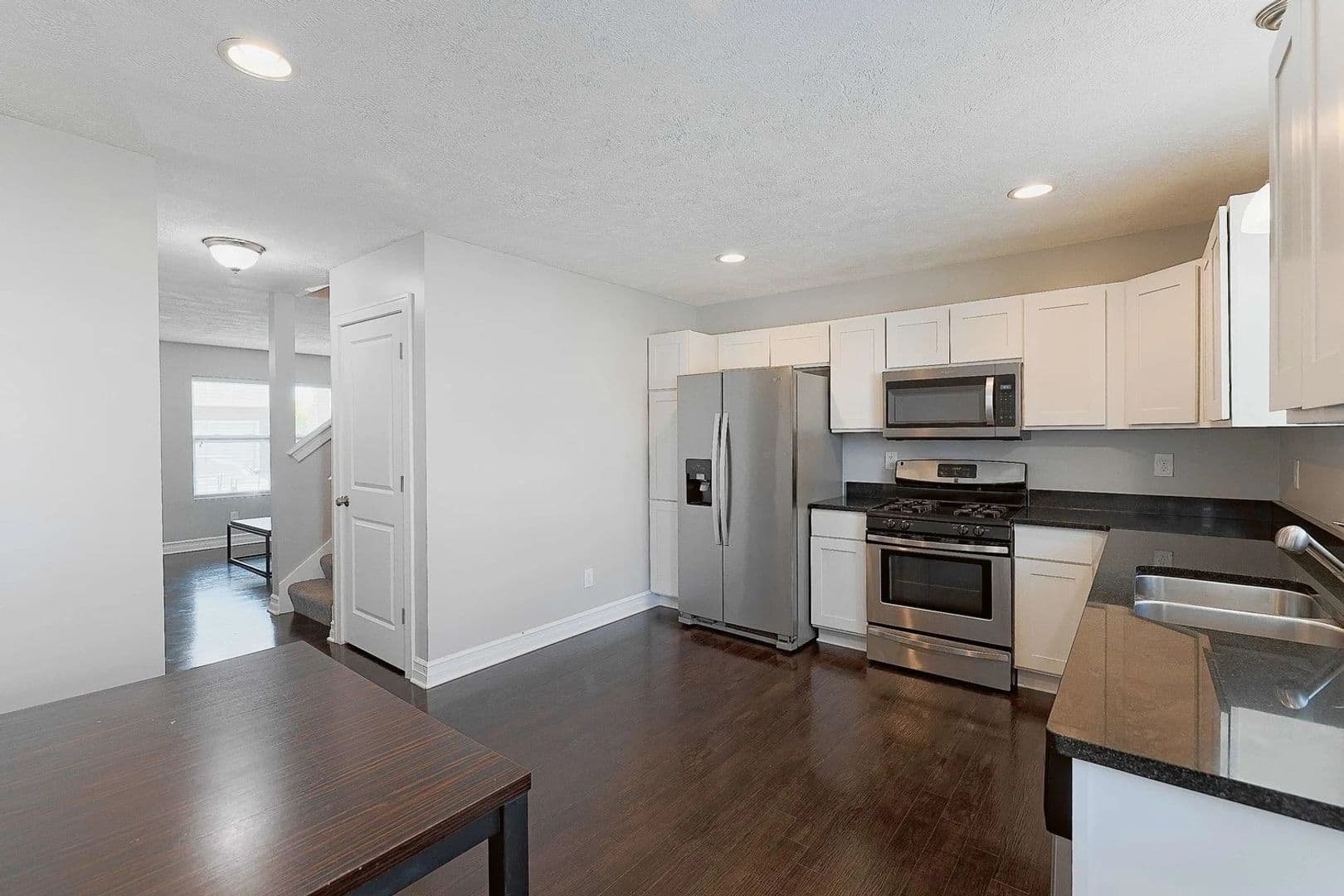 East Lansing Apartment: 3945 Hunsaker Drive