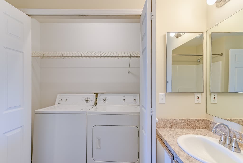DeWitt Apartment: 1060 Aaron Drive