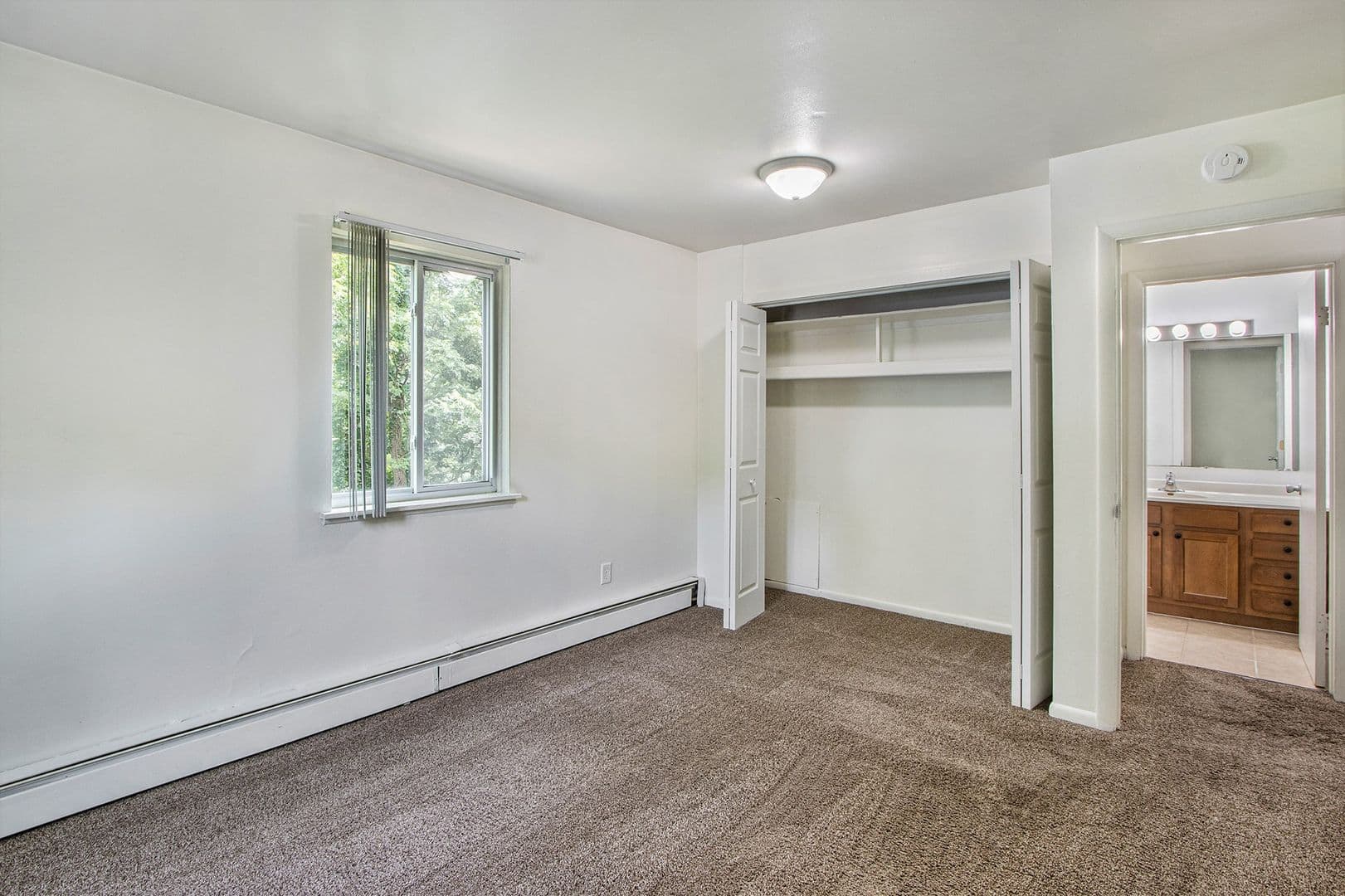 Kalamazoo Apartment: 3301 W. Michigan Ave