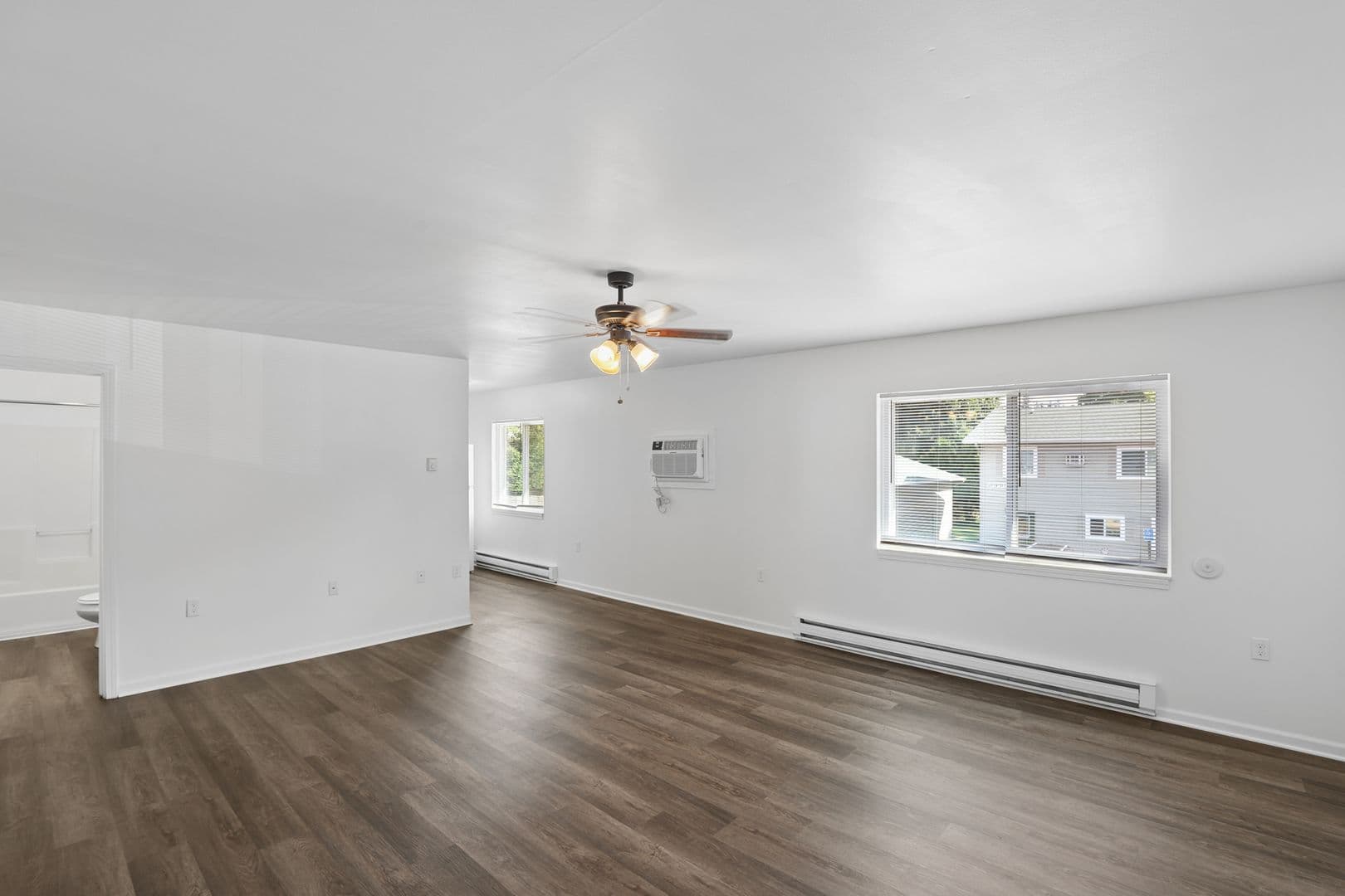 Clare Apartment: 235 Dwyer Avenue