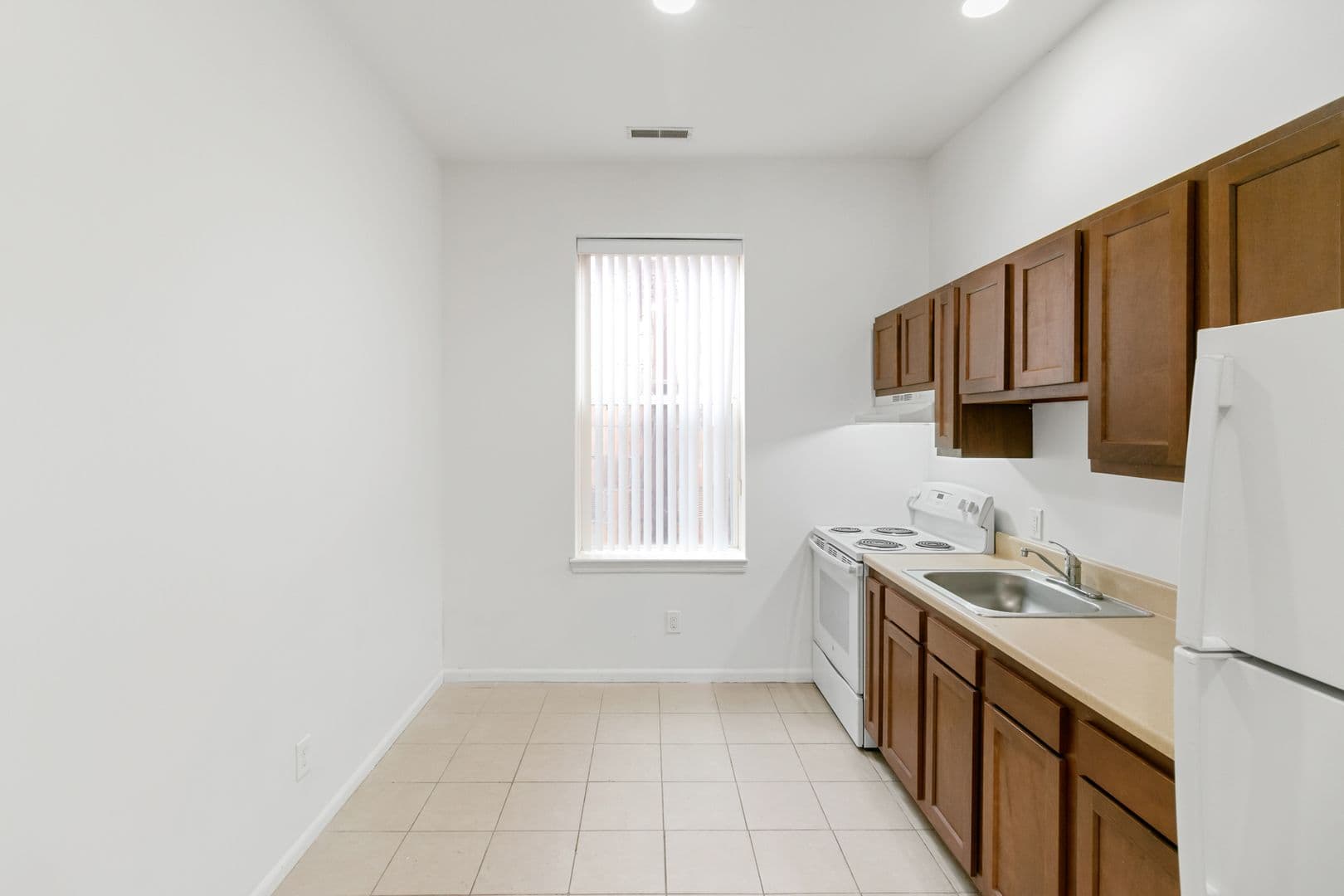 Ypsilanti Apartment: 533 - 537 West Cross Street