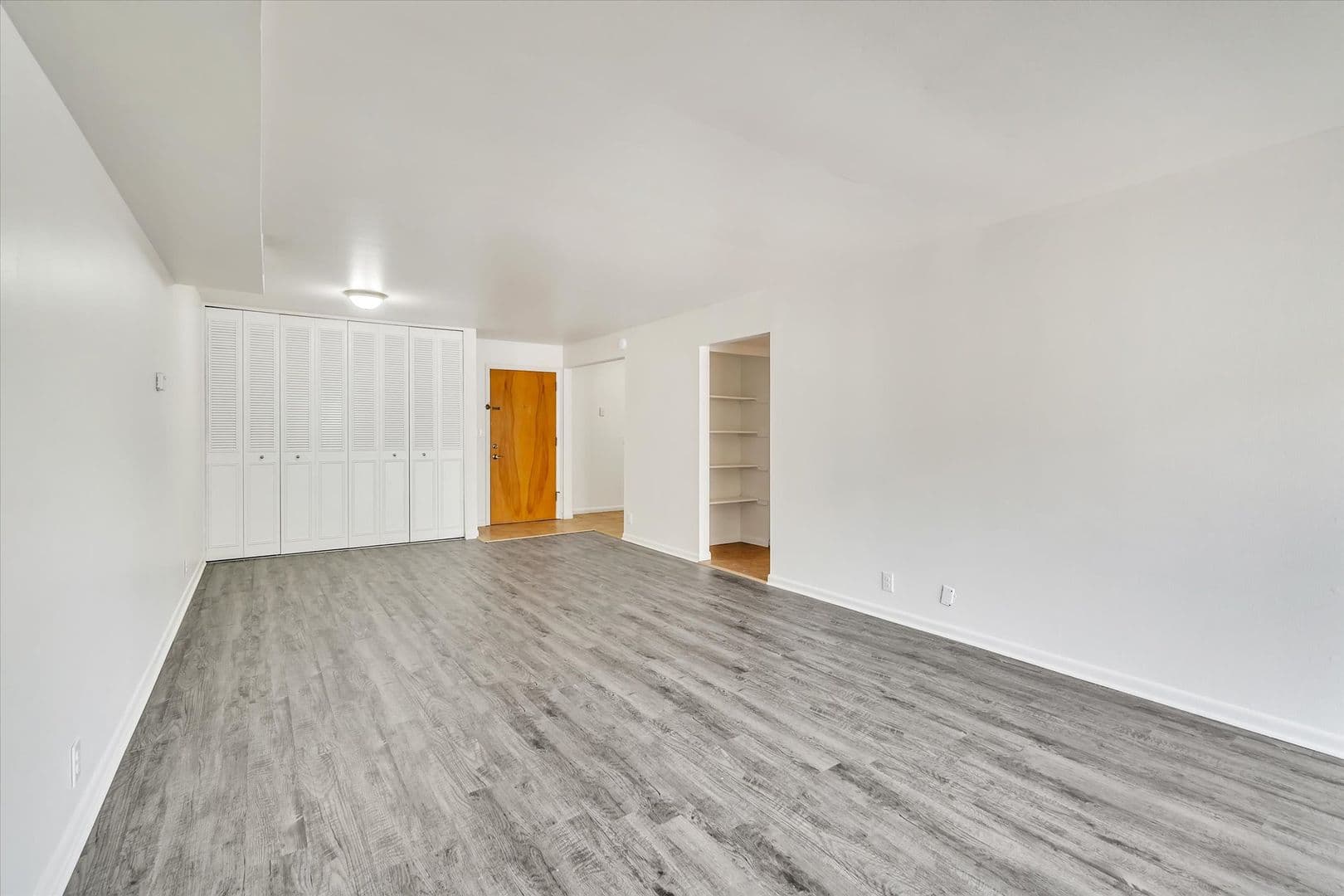 Owosso Apartment: 410 N. Ball St