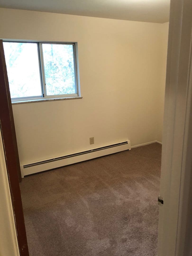 Davison Apartment: 348 E. Clark Street