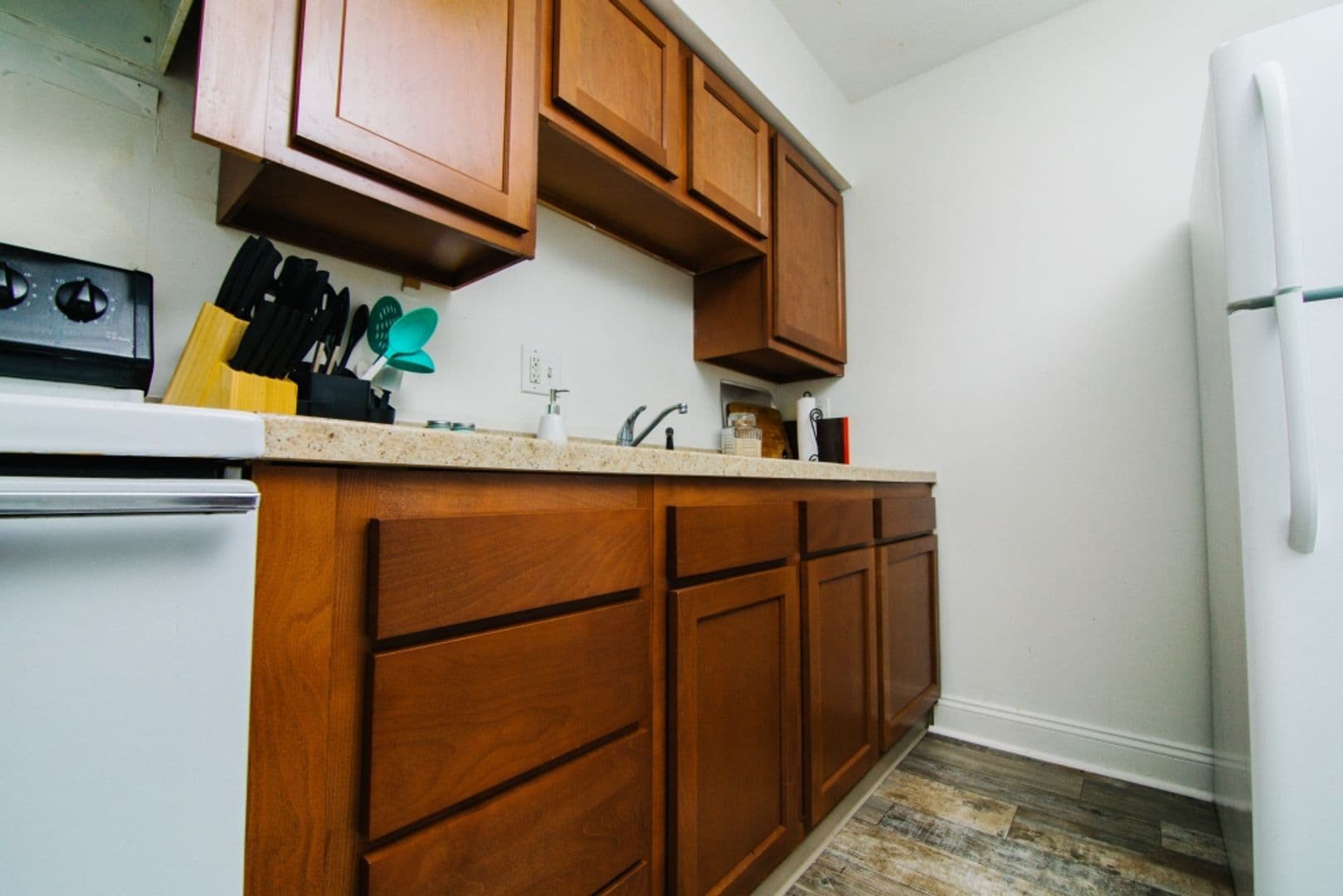Kalamazoo Apartment: 3301 W. Michigan Ave
