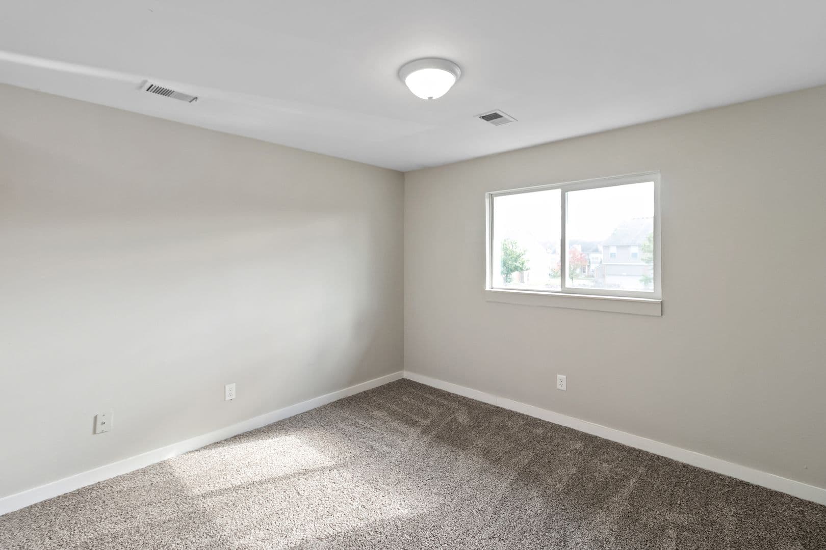 Washington Township Apartment: 8365 S. Stony Dr.