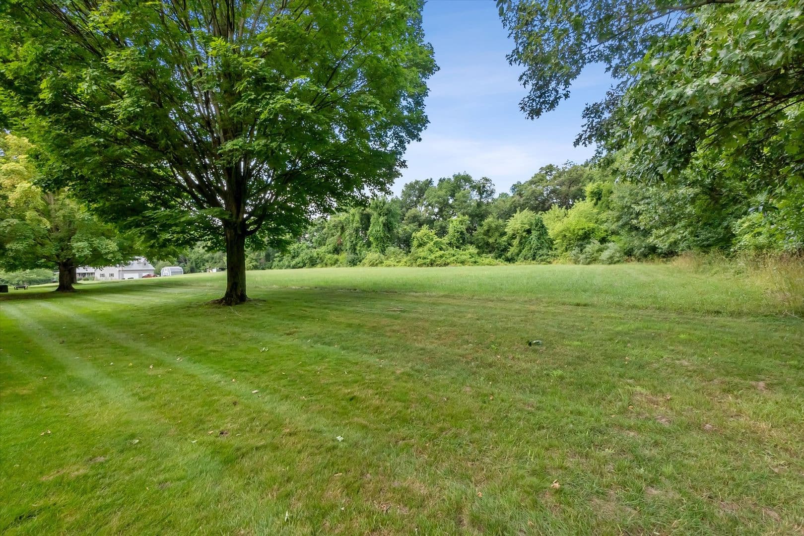 Augusta Apartment: 504 W Jefferson
