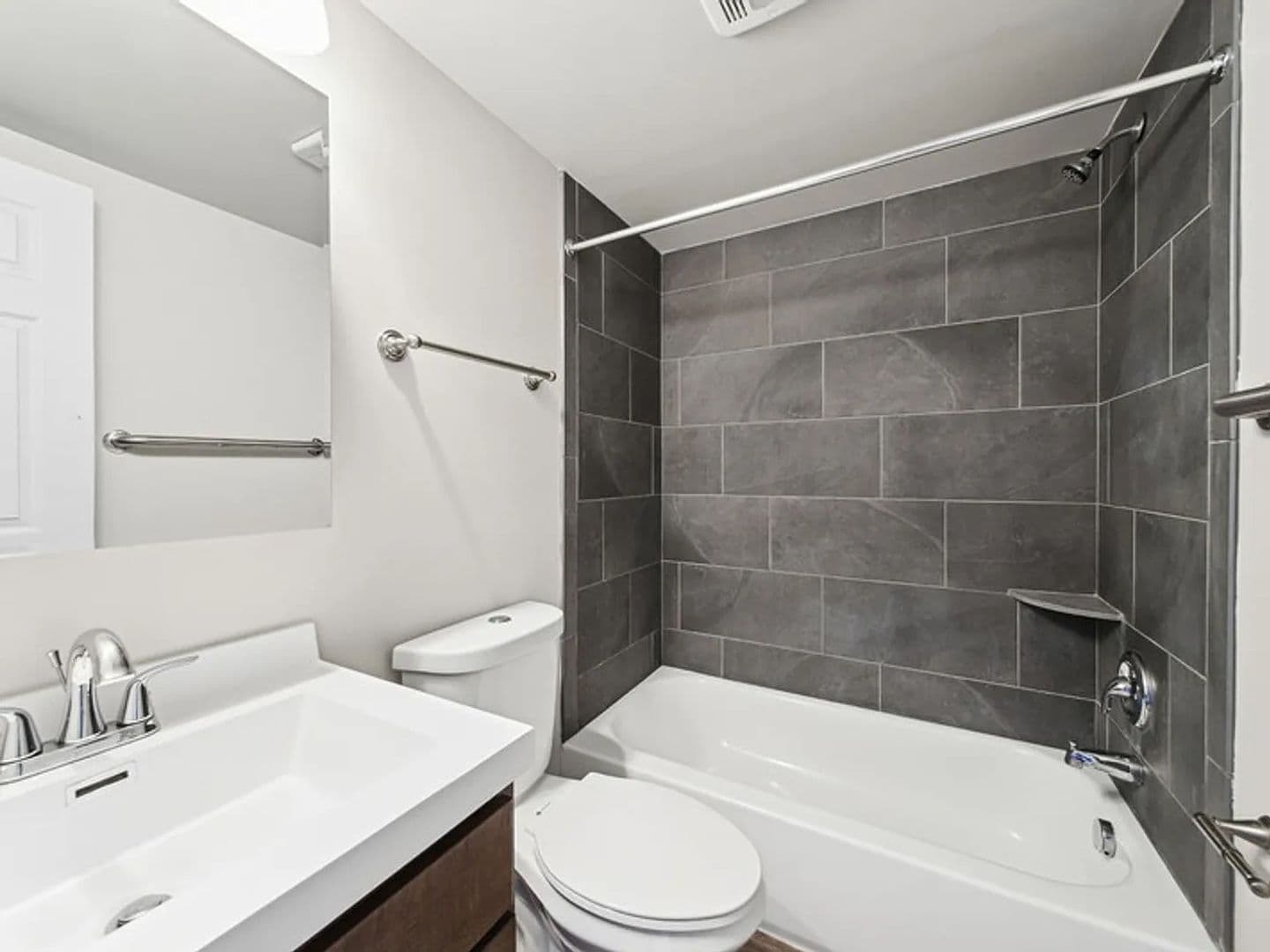Battle Creek Apartment: 725 & 775 Wagner Drive
