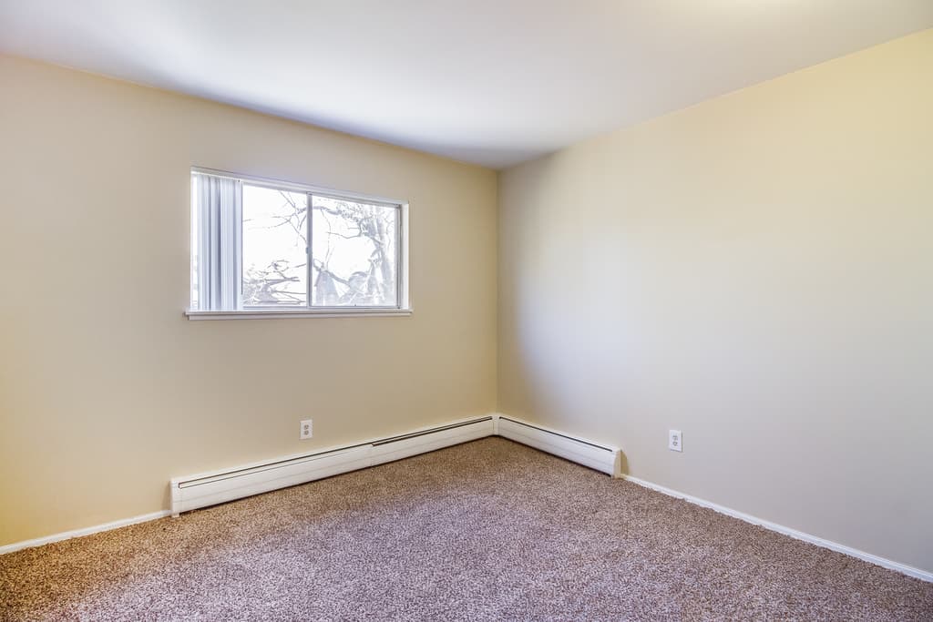 Lansing Apartment: 723 W Shiawassee
