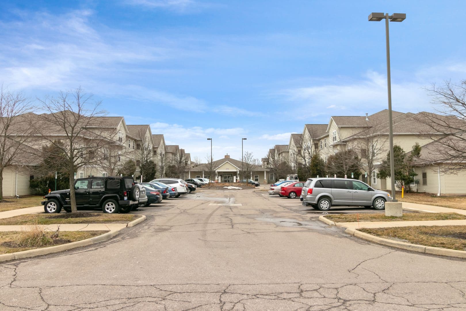 Ypsilanti Apartment: 2224 Golfside Road