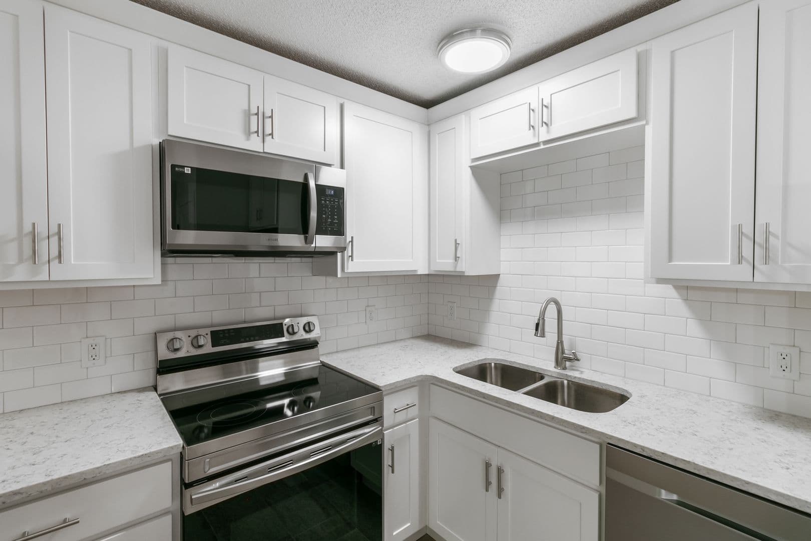 Kalamazoo Apartment: 511 Sprague Avenue
